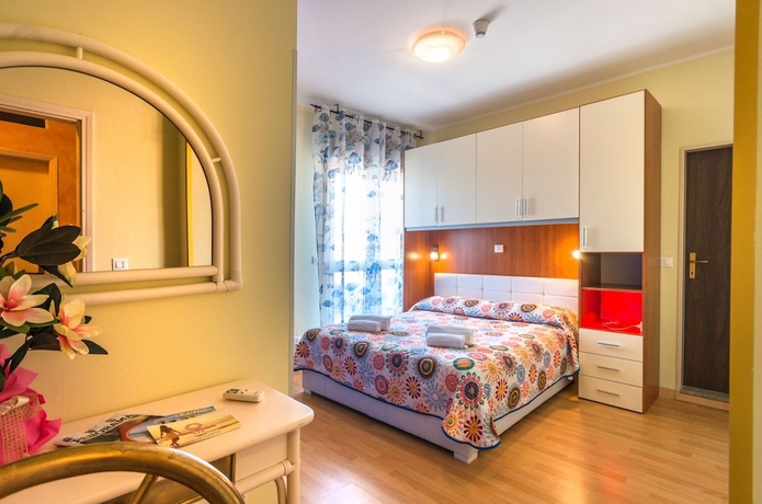 Imagen de la habitación del Hotel Romantik, Lignano Sabbiadoro. Foto 13