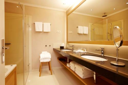 Imagen de la habitación del Hotel Romantik Lindner. Foto 8