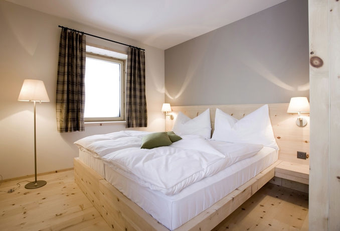 Imagen de la habitación del Hotel Romantik Muottas Muragl. Foto 5