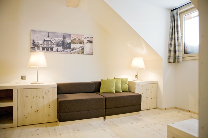 Imagen de la habitación del Hotel Romantik Muottas Muragl. Foto 11