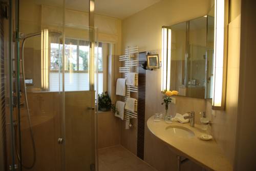 Imagen de la habitación del Hotel Romantik Namenlos. Foto 14