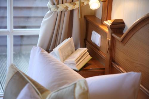 Imagen de la habitación del Hotel Romantik Namenlos. Foto 15