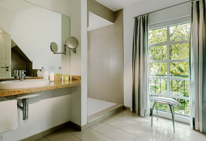 Imagen de la habitación del Hotel Romantik Neuhaus. Foto 15