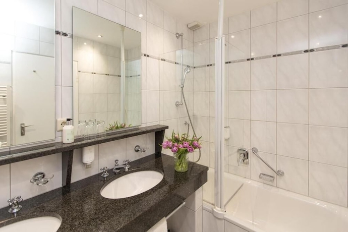 Imagen de la habitación del Hotel Romantik Parkhotel Wasserburg Anholt. Foto 11
