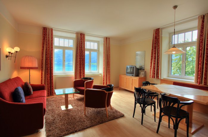 Imagen de la habitación del Hotel Romantik Residenz Ferienwohnungen Hotel Im Weissen R&ouml;ssl. Foto 5
