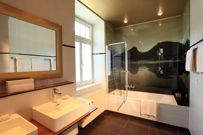 Imagen de la habitación del Hotel Romantik Residenz Ferienwohnungen Hotel Im Weissen R&ouml;ssl. Foto 9