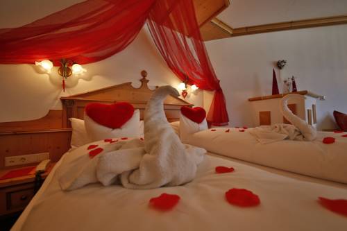 Imagen de la habitación del Hotel Romantik Resort and Spa - Der Laterndl Hof. Foto 5