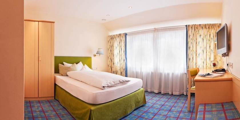 Imagen de la habitación del Hotel Romantik Rindenm&uuml;hle. Foto 9