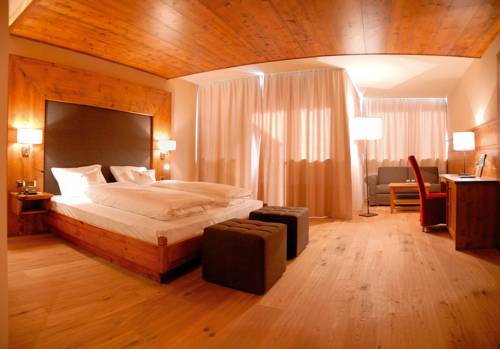 Imagen de la habitación del Hotel Romantik Santer. Foto 10