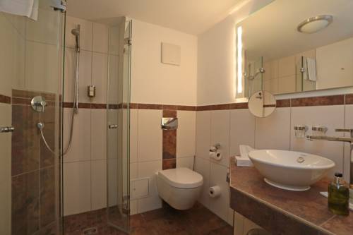 Imagen de la habitación del Hotel Romantik Scheelehof Stralsund. Foto 12