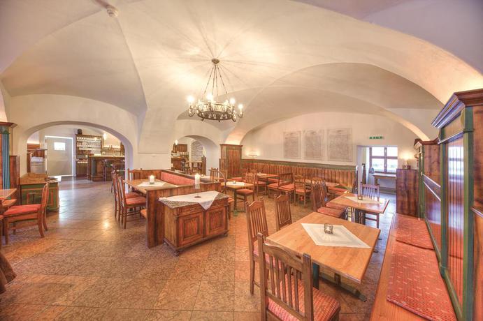 Imagen del bar/restaurante del Hotel Romantik Schloss Mondsee. Foto 9