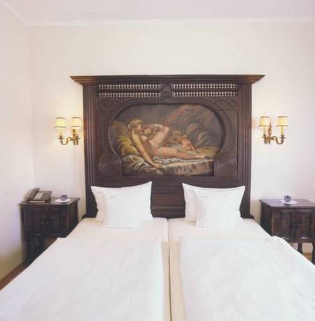 Imagen de la habitación del Hotel Romantik Schlo&szlig;hotel Kurf&uuml;rstliches Amtshaus Daune. Foto 3