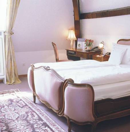 Imagen de la habitación del Hotel Romantik Schlo&szlig;hotel Kurf&uuml;rstliches Amtshaus Daune. Foto 16