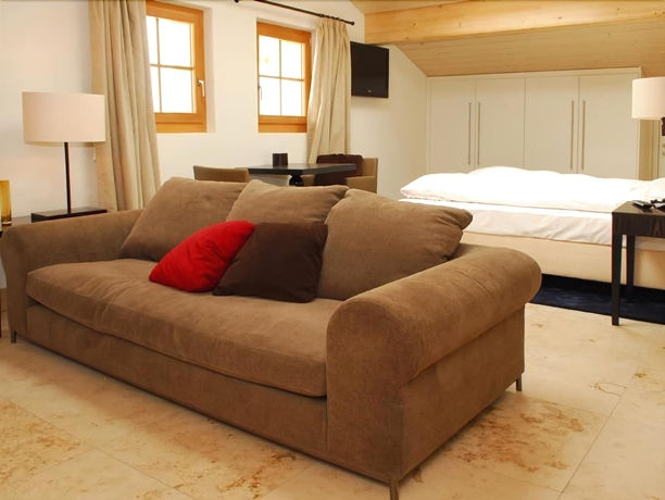 Imagen de la habitación del Hotel Romantik Schweizerhof. Foto 12