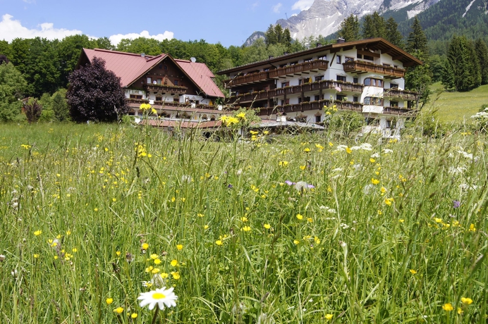 Imagen de los exteriores del Hotel Romantik Spielmann. Foto 15