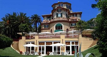 Imagen de los interiores del Hotel Romantik Villa Pagoda. Foto 11