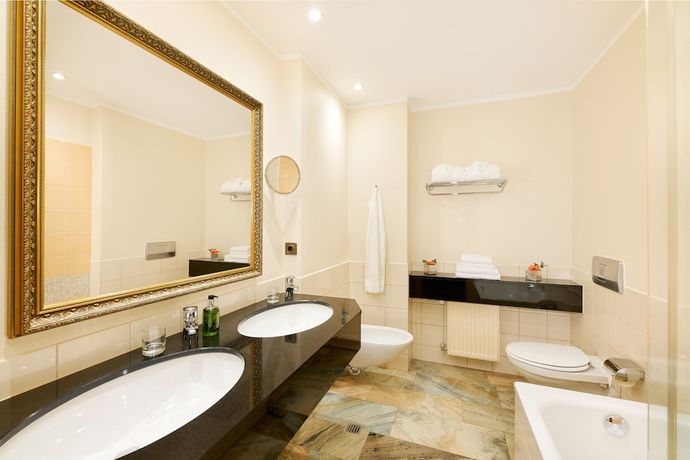 Imagen de la habitación del Hotel Romantik Waldschl&ouml;sschen. Foto 8