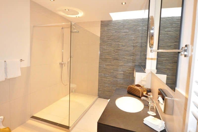 Imagen de la habitación del Hotel Romantik Walhalla. Foto 17