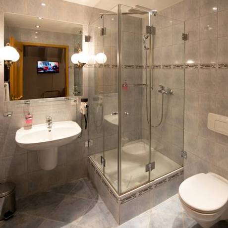 Imagen de la habitación del Hotel Romantik Zu Den Drei Sternen. Foto 4