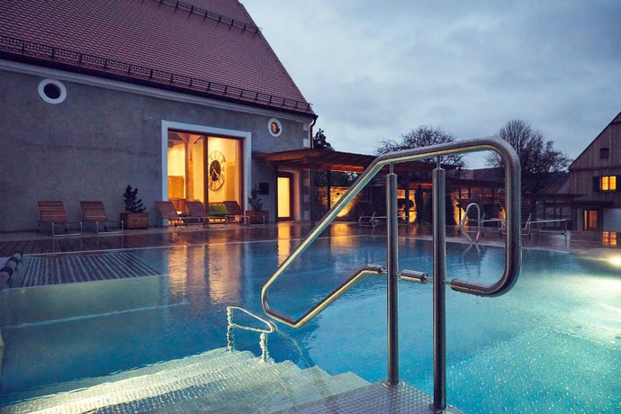 Imagen de la piscina del Hotel Romantik Zum Klosterbr&auml;u. Foto 18
