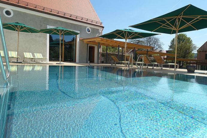 Imagen de la piscina del Hotel Romantik Zum Klosterbr&auml;u. Foto 19