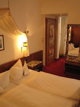 Imagen de la habitación del Hotel Romantik Zur Sonne. Foto 5