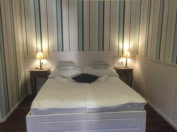 Imagen general del Hotel Romantika Panzi&oacute;, GYULA. Foto 13