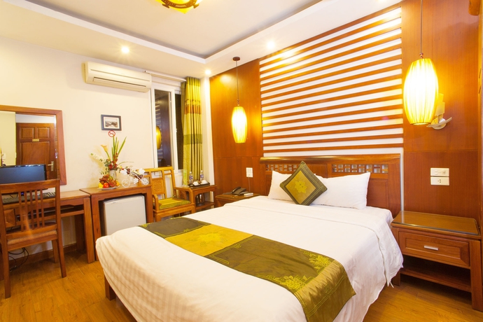 Imagen de la habitación del Hotel Romantique De Hanoi. Foto 5