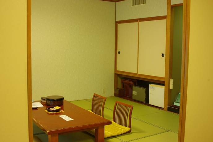 Imagen de la habitación del Hotel Romantopia, A Landscape Of Forest and Stars, The Swan, Of Stars. Foto 6