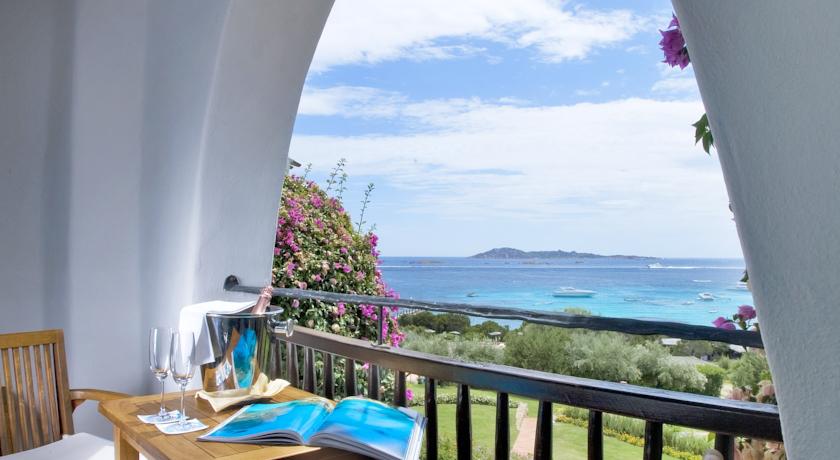 Imagen general del Hotel Romazzino, A Luxury Collection , Costa Smeralda. Foto 1