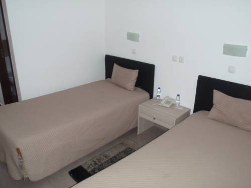 Imagen de la habitación del Hotel Romba. Foto 14