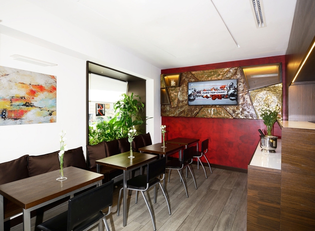 Imagen del bar/restaurante del Hotel Rome Art. Foto 7