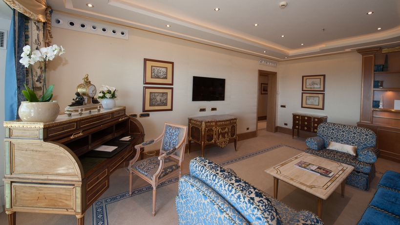 Imagen de los interiores del Hotel Rome Cavalieri, A Waldorf Astoria. Foto 14