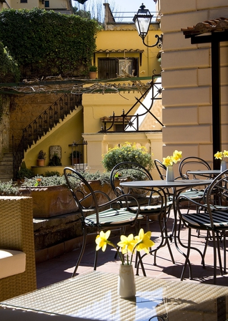 Imagen del bar/restaurante del Hotel Rome Garden. Foto 6