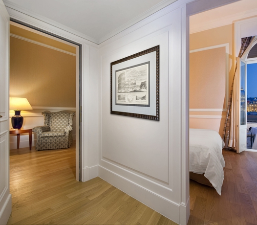 Imagen de la habitación del Hotel Rome Marriott Grand Flora. Foto 5