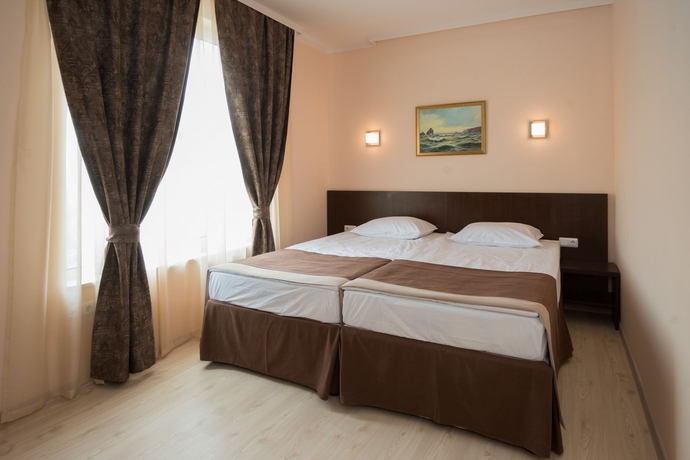 Imagen general del Hotel Rome Palace Deluxe. Foto 7