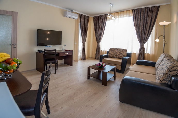 Imagen general del Hotel Rome Palace Deluxe. Foto 10