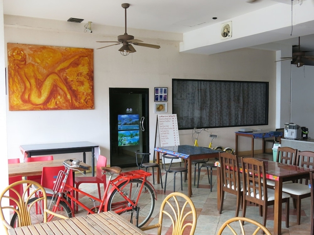 Imagen del bar/restaurante del Hotel Rome Place. Foto 2