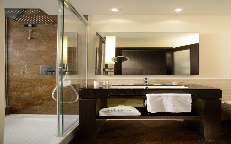 Imagen de la habitación del Hotel Rome Times. Foto 6