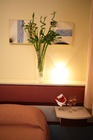 Imagen de la habitación del Hotel Romea. Foto 2