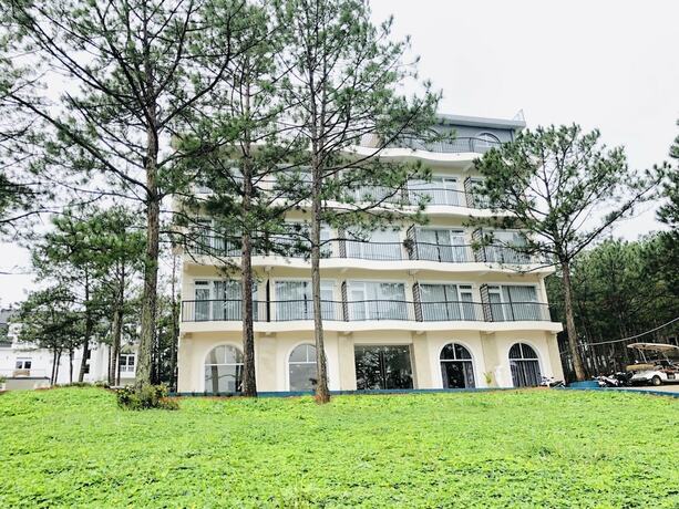 Imagen de los exteriores del Hotel Romeo Juliet Dalat Resort. Foto 32