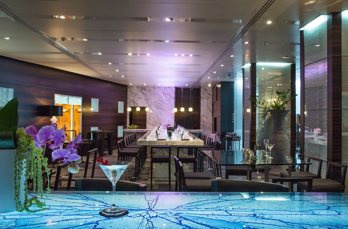 Imagen del bar/restaurante del Hotel Romeo Napoli. Foto 4