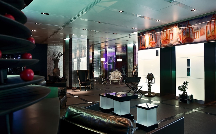 Imagen de los interiores del Hotel Romeo Napoli. Foto 14