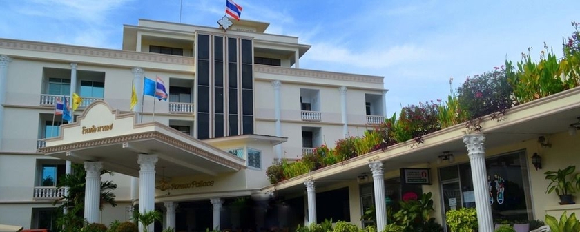 Imagen de los exteriores del Hotel Romeo Palace. Foto 6