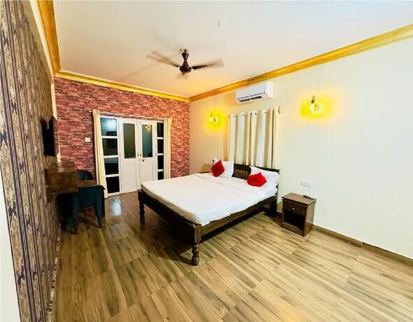 Imagen de la habitación del Hotel Romeo\'s Palace Near Baga Beach. Foto 18