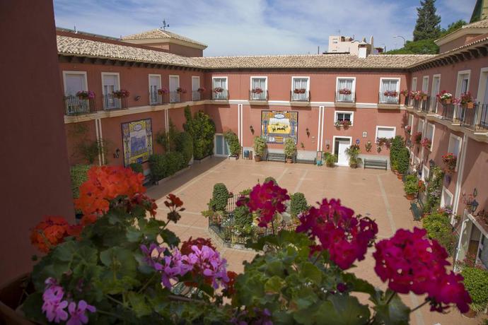 Imagen general del Hotel Romerito, Málaga. Foto 5