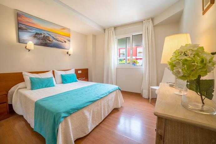 Imagen general del Hotel Romerito, Málaga. Foto 10