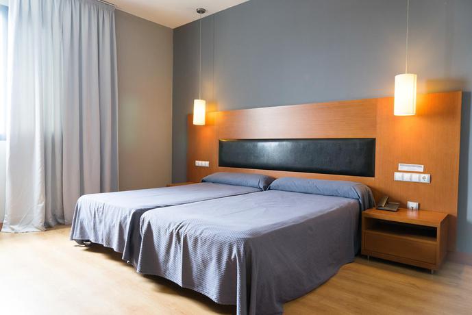 Imagen general del Hotel Romero De Mérida. Foto 6