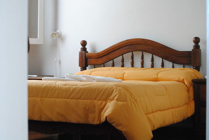 Imagen de la habitación del Hotel Romi. Foto 9
