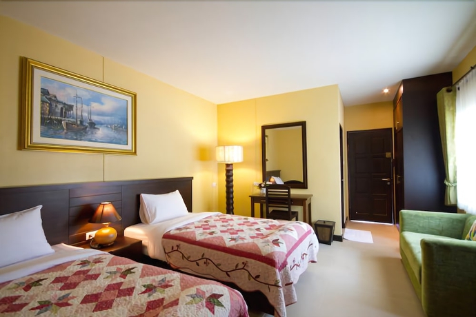 Imagen de la habitación del Hotel Rommai Greenpark Lampang. Foto 11